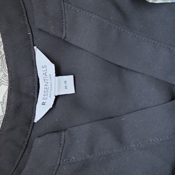 Reitmans t-shirt blouses, size medium - Picture 2 of 3